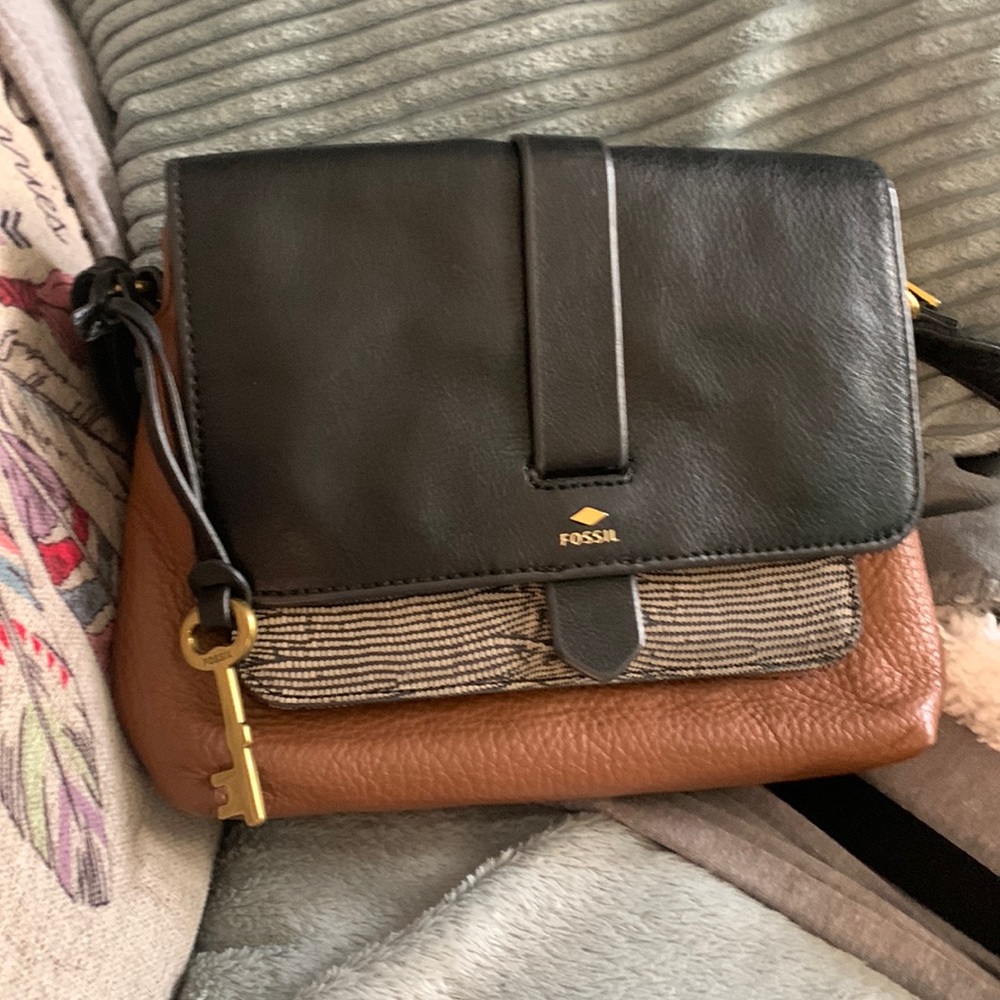 Kinley Small Leather Crossbody Bag